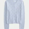 Cardigan mit Ösen und Rundhalsausschnitt Cardigan mit Ösen und Rundhalsausschnitt