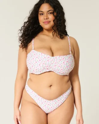 Cheeky-Bikini-Höschen mit hohem Beinausschnitt