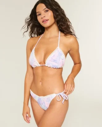 Cheeky-Bikiniunterteil mit seitlichen Bändern im Häkelstil