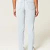 Curvy High-Rise Light Wash Straight Jeans Curvy High-Rise Light Wash Straight Jeans