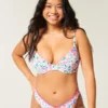 Curvy Plunge Bikini-Oberteil mit Bügel Curvy Plunge Bikini-Oberteil mit Bügel
