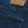 Dunkel gewaschene, lockere Jeans Dunkel gewaschene, lockere Jeans