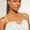 Easy Crop Trägerloses Tube-Top mit Spitzeneinsatz Easy Crop Trägerloses Tube-Top mit Spitzeneinsatz