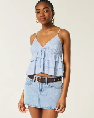 Einfache Bluse mit Stufen