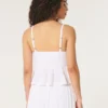 Einfaches Babydoll-Oberteil im Häkelstil Einfaches Babydoll-Oberteil im Häkelstil