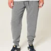 Entspannte Jogginghose mit Rippstrick Entspannte Jogginghose mit Rippstrick