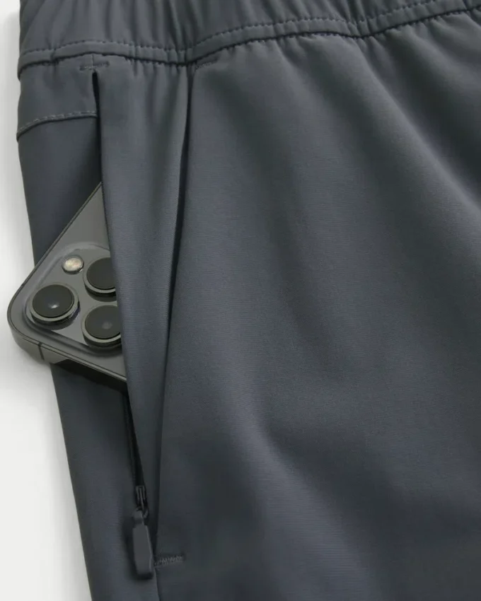 Entspannte Taper-Hose Entspannte Taper-Hose