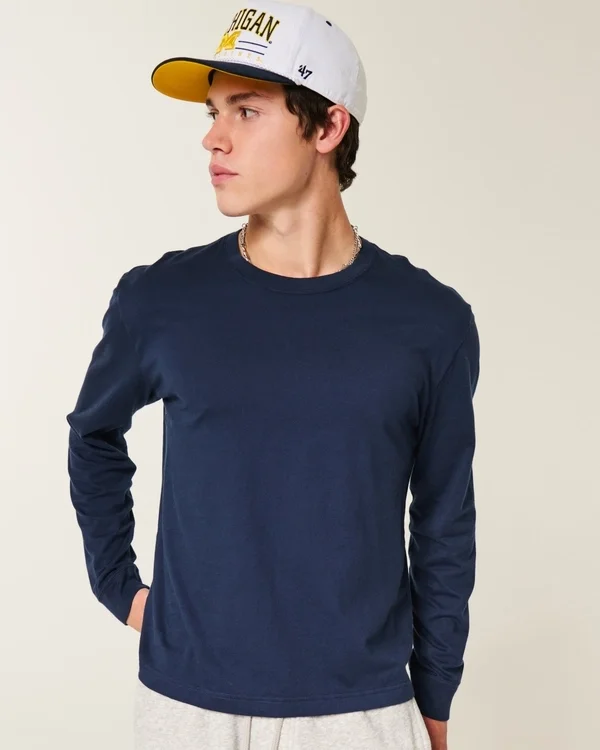 Entspanntes Langarm-T-Shirt aus Baumwolle Entspanntes Langarm-T-Shirt aus Baumwolle