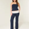 Faltbund-Strickhose mit ausgestelltem Bein Faltbund-Strickhose mit ausgestelltem Bein