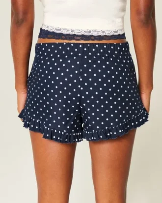 Flanell-Shorts mit Rüschen Flanell-Shorts mit Rüschen