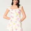Flatterärmel-Skort-Kleid Flatterärmel-Skort-Kleid