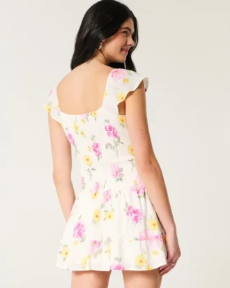 Flatterärmel-Skort-Kleid