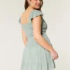 Flatterärmel-Skort-Kleid Flatterärmel-Skort-Kleid