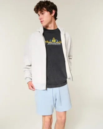 Fleece-Shorts über dem Knie