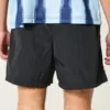 Fußballshorts in mittlerer Länge