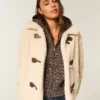 Gemütliche Jacke mit Knebelverschluss Gemütliche Jacke mit Knebelverschluss
