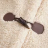 Gemütliche Jacke mit Knebelverschluss Gemütliche Jacke mit Knebelverschluss