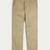 Gerade geschnittene Chino-Hose Gerade geschnittene Chino-Hose