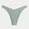 Gerippte Cheekiest-Bikinihose mit hohem Beinausschnitt