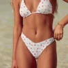 Geripptes Cheeky-Bikiniunterteil mit hohem Beinausschnitt