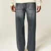 Gewaschene schwarze Baggy-Jeans Gewaschene schwarze Baggy-Jeans