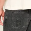 Gewaschene schwarze Baggy-Jeans Gewaschene schwarze Baggy-Jeans