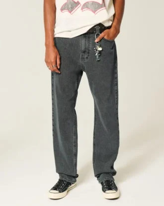 Gewaschene schwarze Loose-Jeans