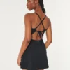 Gilly Hicks Active A-Linien-Kleid mit Trägern am Rücken