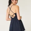 Gilly Hicks Active Kleid mit Riemchen am Rücken Gilly Hicks Active Kleid mit Riemchen am Rücken