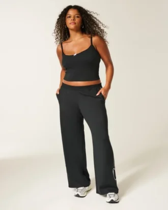 Gilly Hicks Active Recharge Baggy-Hose mit Herzspitzen