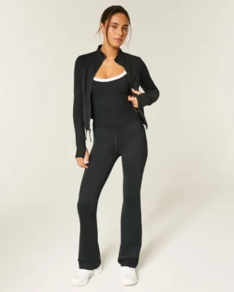 Gilly Hicks Active Recharge Bootcut-Leggings