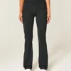 Gilly Hicks Active Recharge Bootcut-Leggings Gilly Hicks Active Recharge Bootcut-Leggings