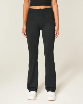 Gilly Hicks Active Recharge Bootcut-Leggings