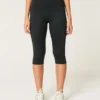 Gilly Hicks Active Recharge Capri-Hose Gilly Hicks Active Recharge Capri-Hose