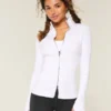 Gilly Hicks Active Recharge Slim & Snatched Full-Zip Gilly Hicks Active Recharge Slim & Snatched Full-Zip