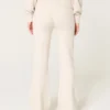 Gilly Hicks Sweater-Strickhose mit umgeschlagenem Bund und ausgestelltem Bein Gilly Hicks Sweater-Strickhose mit umgeschlagenem Bund und ausgestelltem Bein