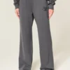 Glitzerndes Logo-Grafik Wide-Leg Sweatpants Glitzerndes Logo-Grafik Wide-Leg Sweatpants