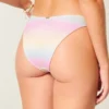 Glänzendes Cheeky-Bikiniunterteil mit hohem Beinausschnitt