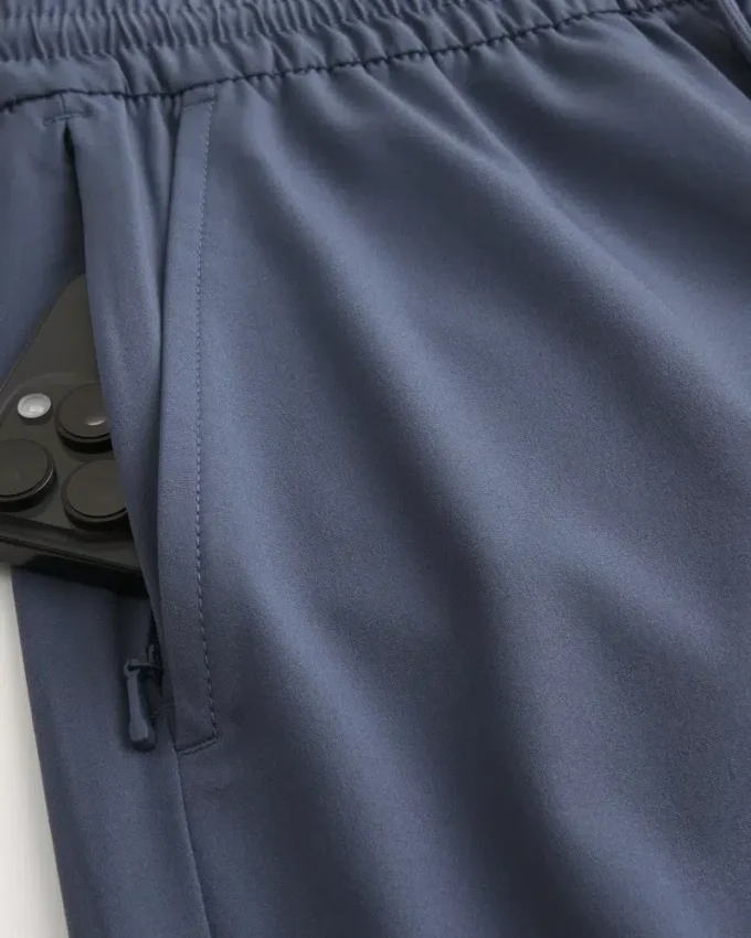 Grafische Active-Shorts in mittlerer Länge Grafische Active-Shorts in mittlerer Länge