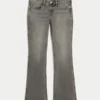 Graue Bootcut-Jeans mit niedriger Leibhöhe Graue Bootcut-Jeans mit niedriger Leibhöhe