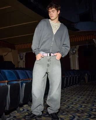 Graue Skater-Baggy-Jeans