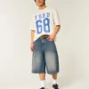 Halbhose aus mittelblauem Denim
