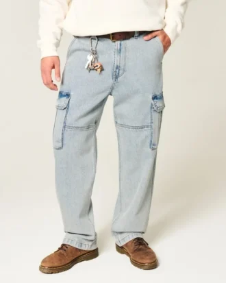 Hellblaue Baggy-Cargohose