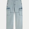 Hellblaue Baggy-Cargohose