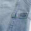 Hellblaue, bestickte Skater-Baggy-Jeans mit Gesäßtasche Hellblaue, bestickte Skater-Baggy-Jeans mit Gesäßtasche