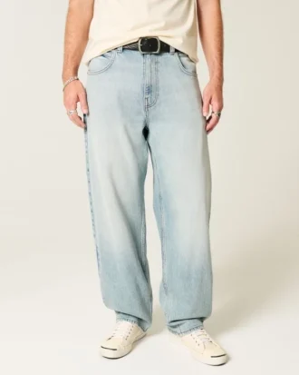 Hellblaue Skater-Baggy-Jeans