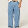 Hellblaue Skater-Baggy-Jeans Hellblaue Skater-Baggy-Jeans
