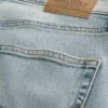 Hellblaue Slim-Fit-Jeans Hellblaue Slim-Fit-Jeans