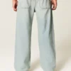 Hellblaue Super Baggy Jeans