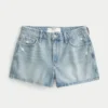 Hoch geschnittene A-Linien-Jeansshorts in heller Waschung mit Used-Look